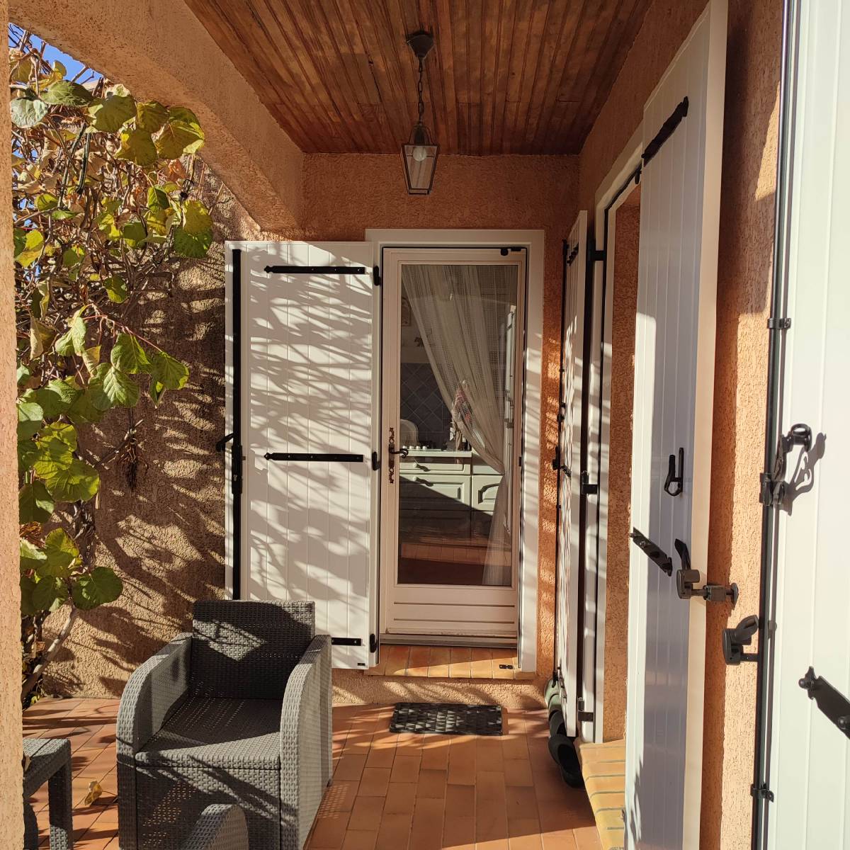 Volet battant aluminium pour porte fenêtre 1 vantail